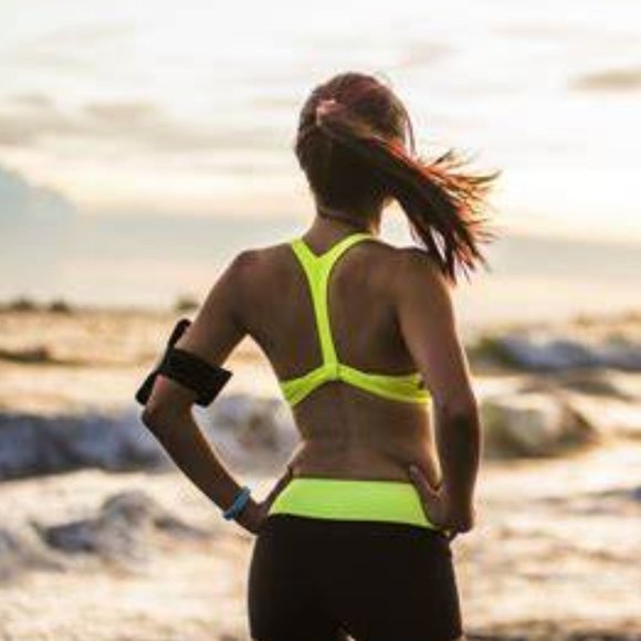 Tops - Activewear $5 starts (Lululemon, Nike, Ect) 6pm pst Tonight